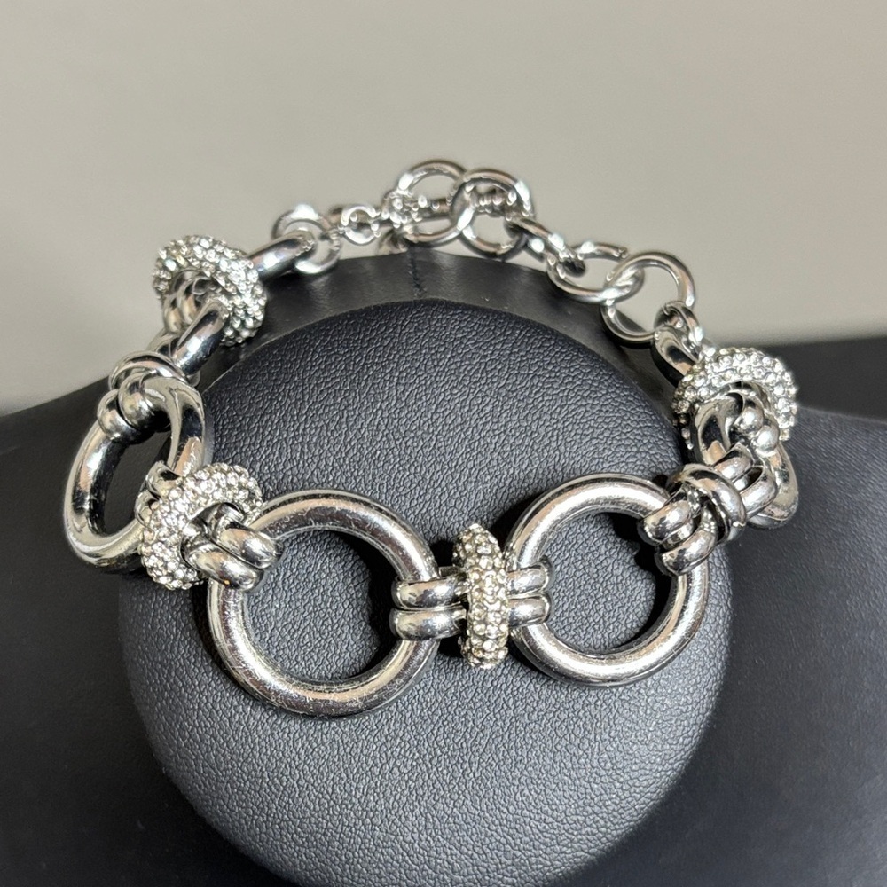 Silver Tone Circle Link Rhinestone Toggle Statement Bracelet